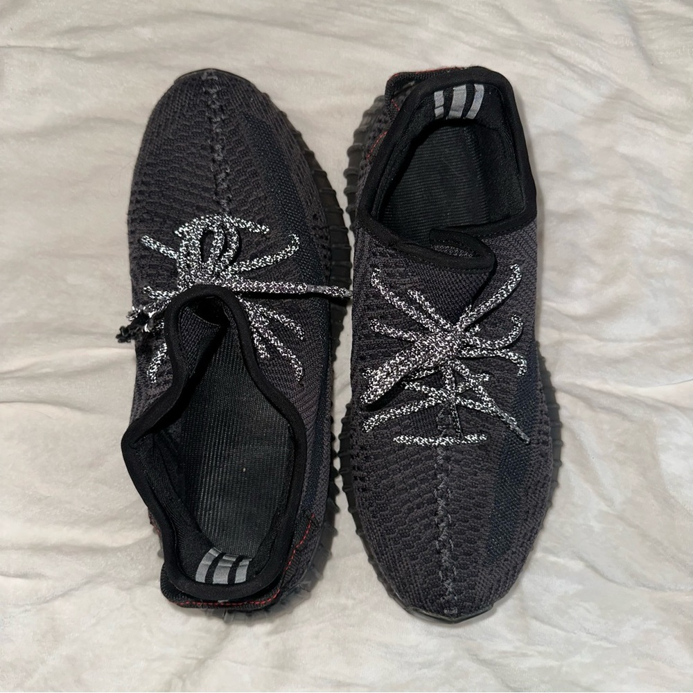Yeezy Boost 350 VS Static Black Sneakers